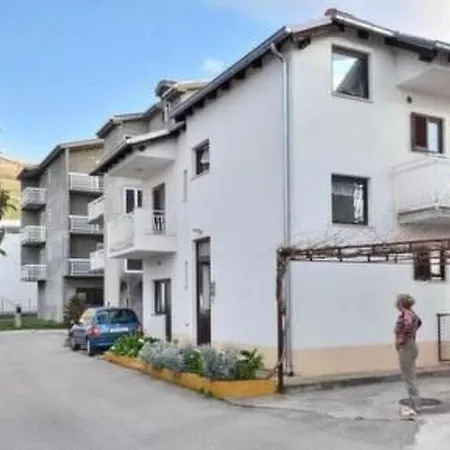 Appartement Charmante La-le By Interhome *